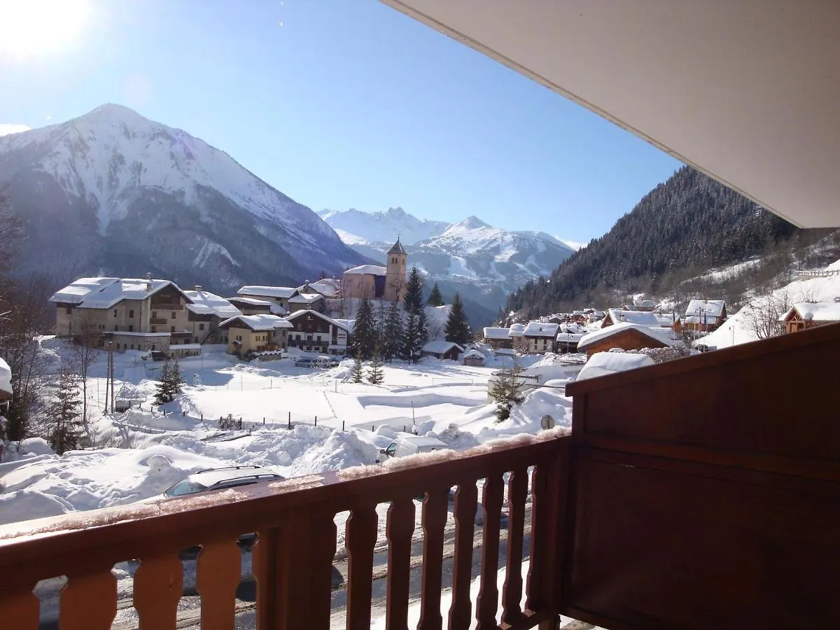 Apartment Duplex Ensoleille A Champagny-En-Vanoise - Balcon Et Terrasse - Proche Commerces Et Telecabine - Fr-1-464-1 La Plagne