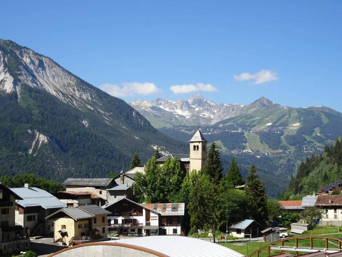 Duplex Ensoleille A Champagny-En-Vanoise - Balcon Et Terrasse - Proche Commerces Et Telecabine - Fr-1-464-1 La Plagne 0*,  France