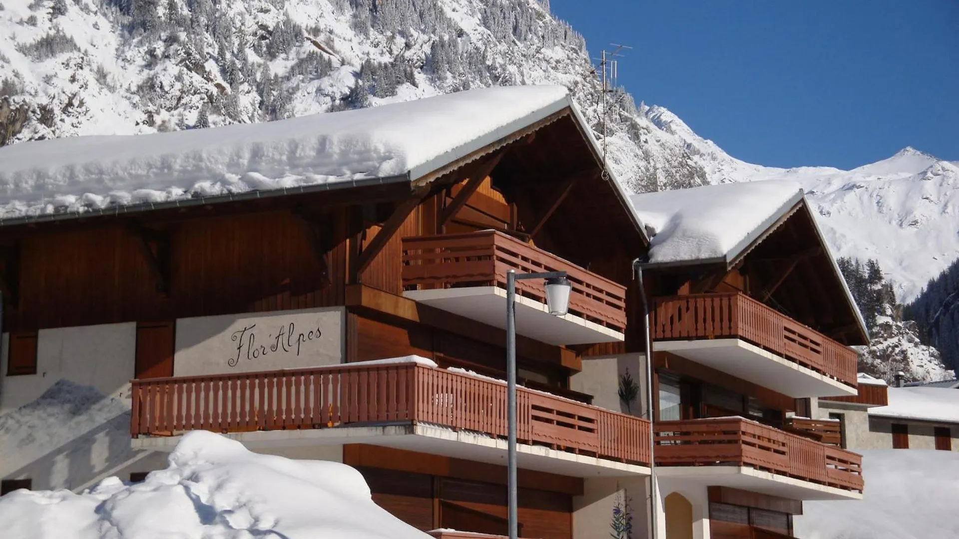 Duplex Ensoleille A Champagny-En-Vanoise - Balcon Et Terrasse - Proche Commerces Et Telecabine - Fr-1-464-1 La Plagne France