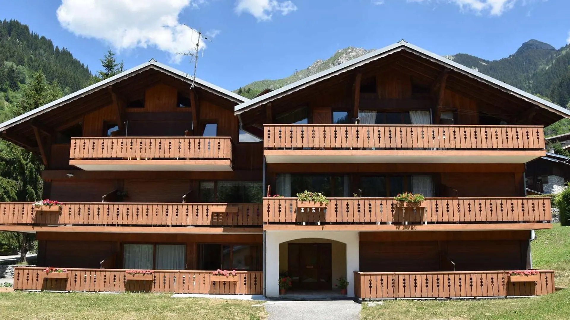 Duplex Ensoleille A Champagny-En-Vanoise - Balcon Et Terrasse - Proche Commerces Et Telecabine - Fr-1-464-1 La Plagne